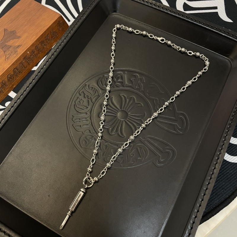 Ch**me He**ts necklaces